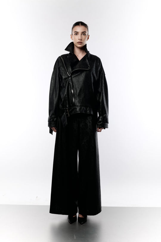 ALIBI - Look 8